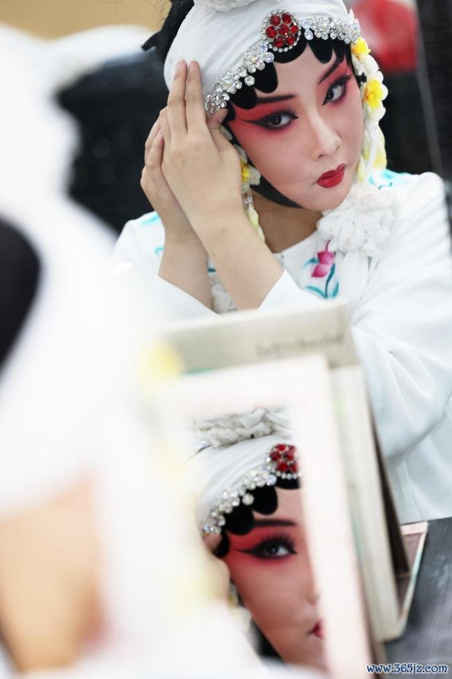 “主角”是何如真金不怕火成的——“一场戏”的台前幕后