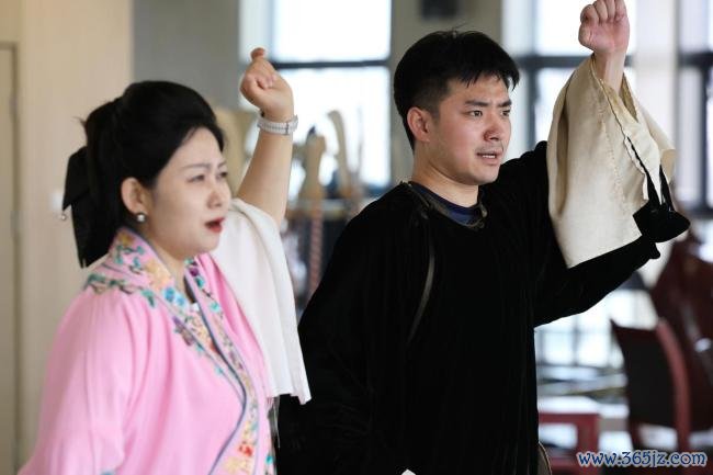 “主角”是何如真金不怕火成的——“一场戏”的台前幕后